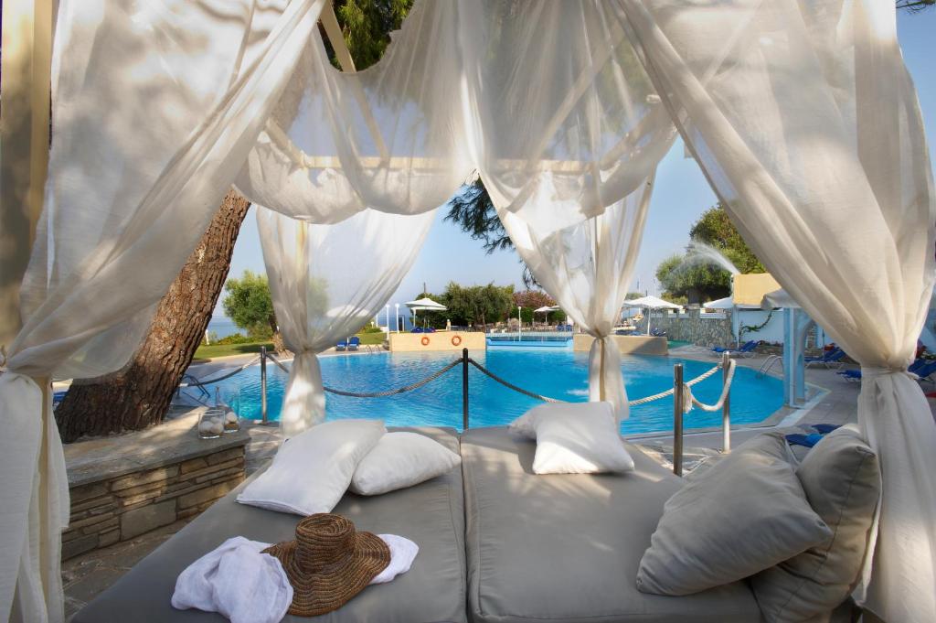 Hotel Elea Beach - Grčka letovanje Halkidiki
